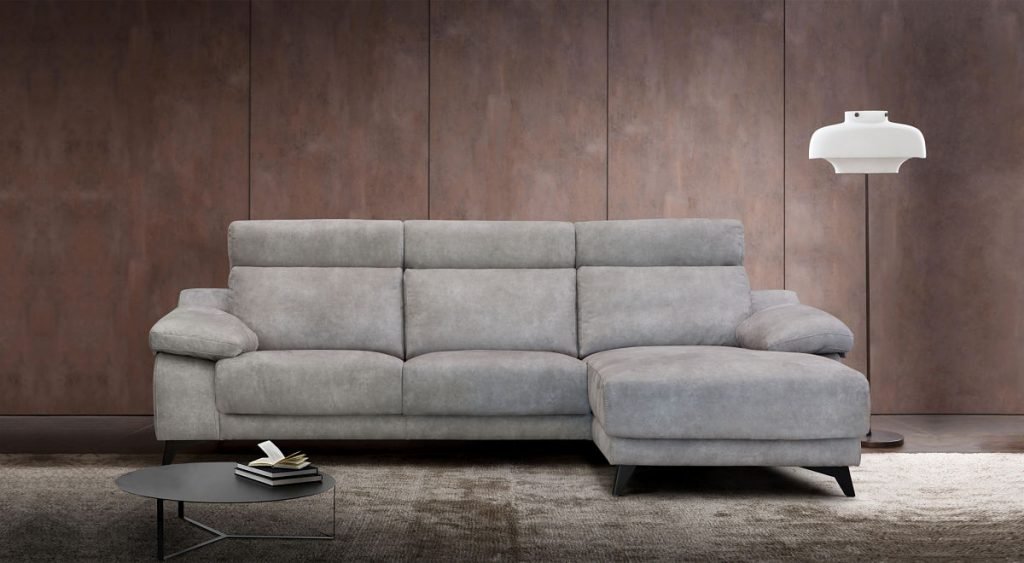 Cheslong Leire extraíble con pata