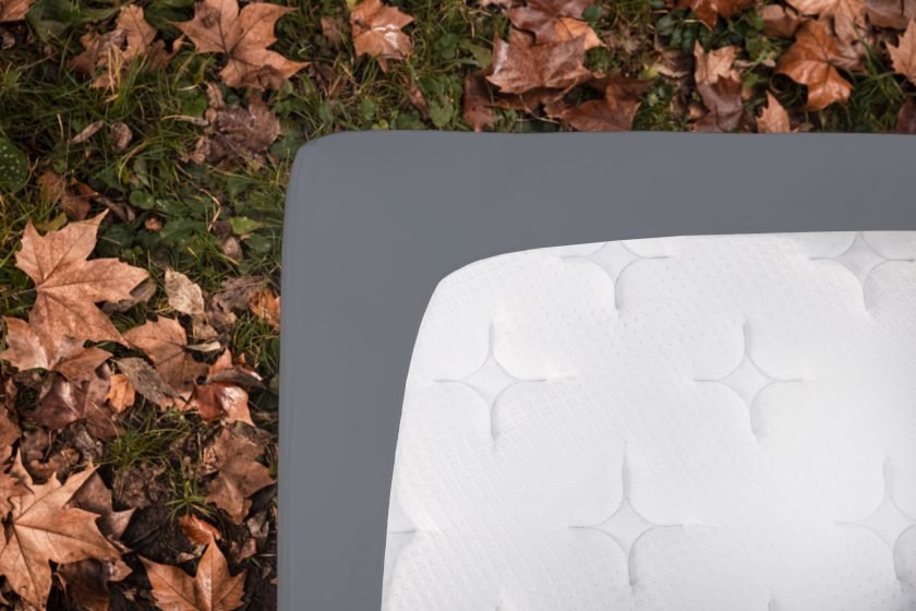 Superficie y laterales impermeables sábana bajera NaturZinc gris